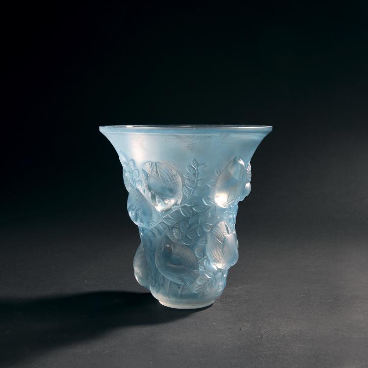 Hauptbild zu Objekt, 'St. Francois' vase, 1930, Lalique, Ren&eacute;, Wingen-sur-Moder, 147A 48