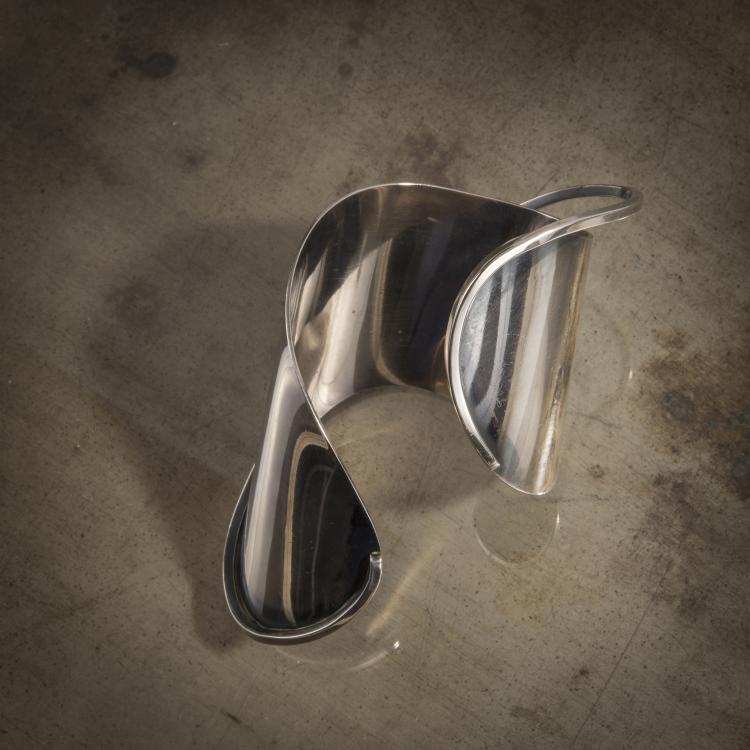 Bild 5 zu Objekt, 'Atomic' bangle, c. 1948, 148B 484