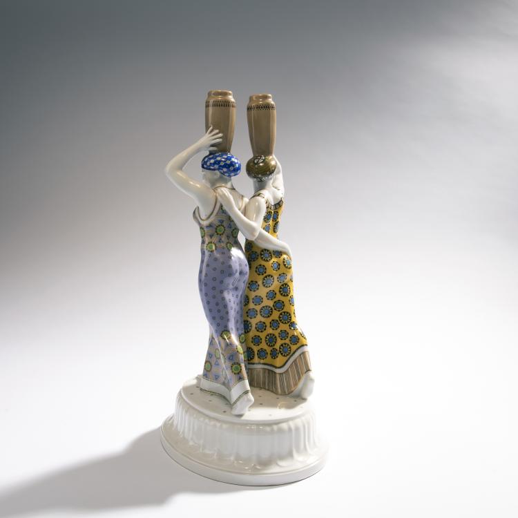 Bild 1 zu Objekt, 'Zwei Griechinnen' aus dem Hochzeitszug, 1909, Berlin, KPM, 148A 40