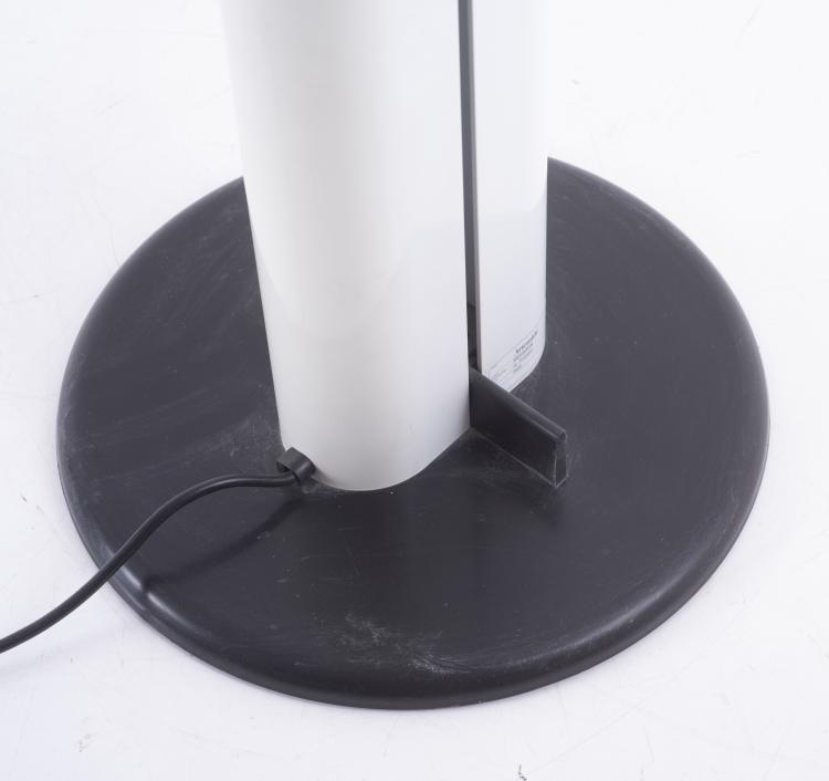 Bild 4 zu Objekt, Stehleuchte 'Megaron', 1979, Gianfranco Frattini, Artemide, Mailand, 149A 241