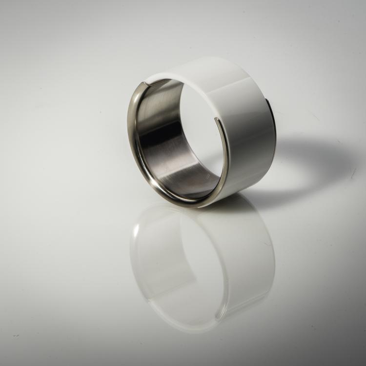 Hauptbild zu Objekt, Bangle, 1975, 148B 437