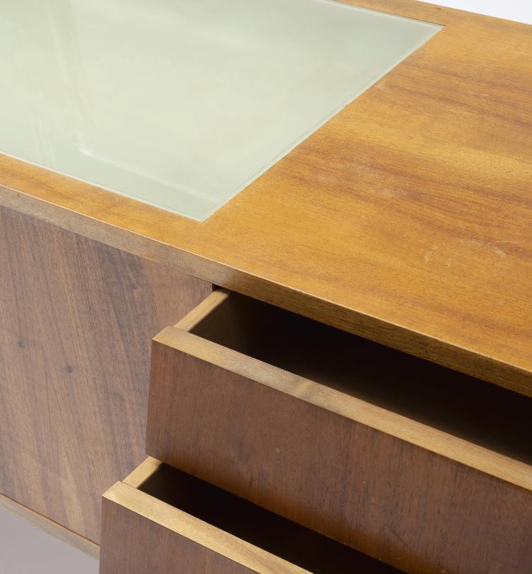 Bild 11 zu Objekt, Unikat Arbeitstisch 'Rosenberg', 1955, 148A 258