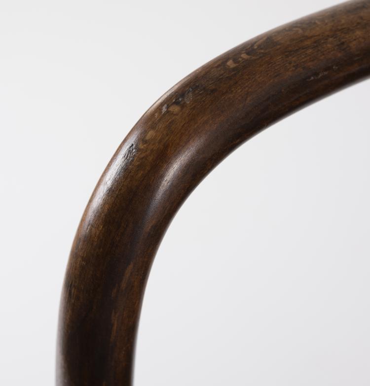 Bild 8 zu Objekt, Zwei Armlehnst&uuml;hle 'A811/1F', um 1930, Thonet, Wien, 148A 108
