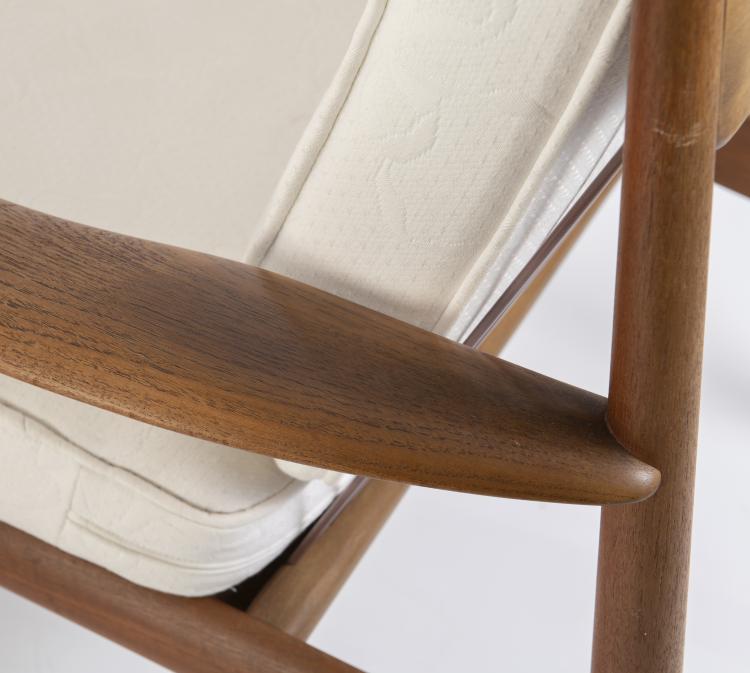 Bild 3 zu Objekt, 2 '128' armchairs, c. 1963, Grete Jalk, France & Daverkosen, Kopenhagen, 149B 375