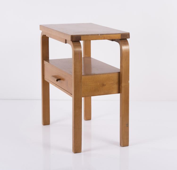 Bild 6 zu Objekt, Beistelltisch 'Radio table', um 1935, Artek, Helsinki, 148A 226