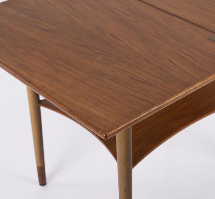 Bild 8 zu Objekt, Ausklappbarer Beistelltisch, 1950er Jahre, France & Son, Kopenhagen (zugeschrieben), 148A 233