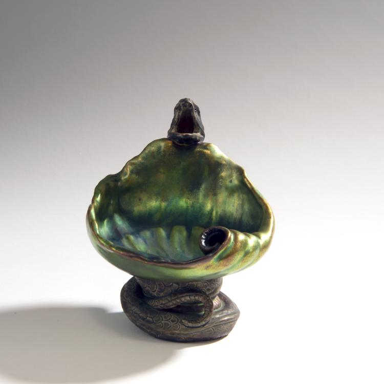 Bild 2 zu Objekt, Bowl with snake, 1900-1918, Zsolnay, Vilmos, P&eacute;cs, 150B 583