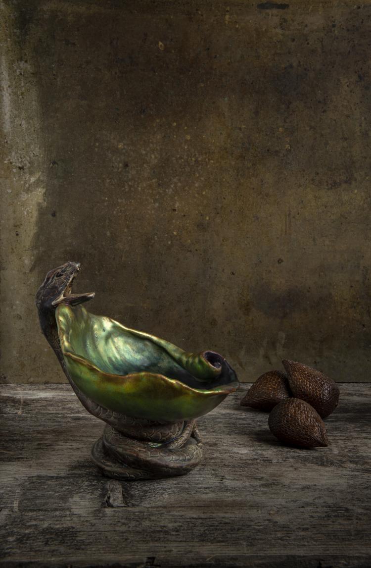 Bild 8 zu Objekt, Bowl with snake, 1900-1918, Zsolnay, Vilmos, P&eacute;cs, 150B 583
