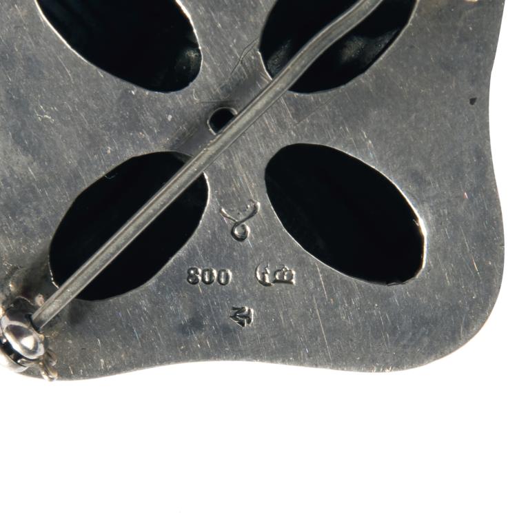 Bild 2 zu Objekt, Brooch, 1907/08, Henry van de Velde, M&uuml;ller, Theodor, Weimar, 148A 28