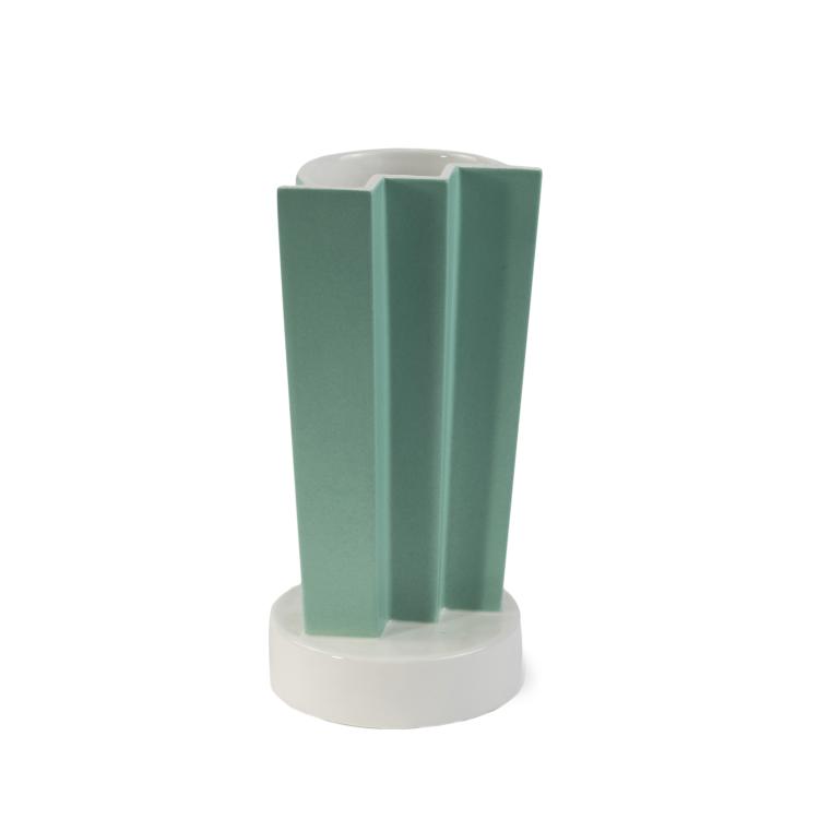 Hauptbild zu Objekt, 'ET1' vase, 1990, Ettore Sottsass, Sarri, Alessio, Sesto Fiorentino, 149A 109
