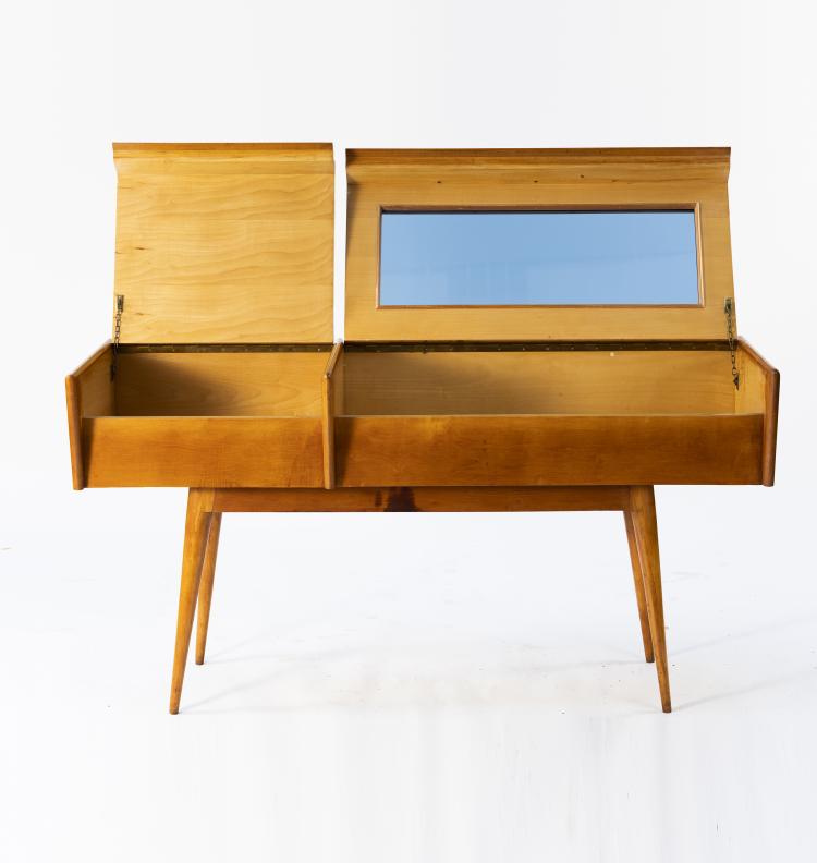 Bild 2 zu Objekt, Showcase table, 1950s, Italien, 149A 84