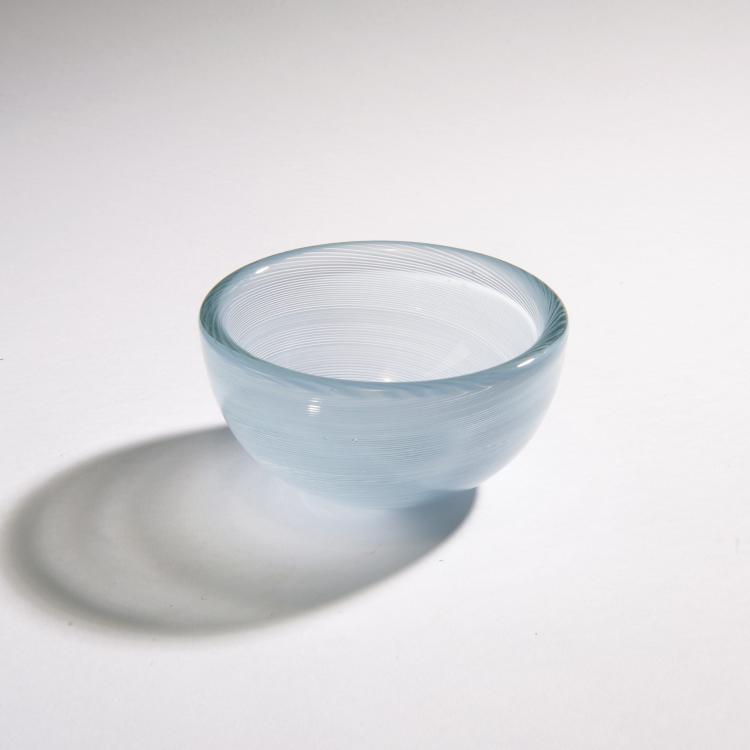 Hauptbild zu Objekt, 'Filigrana blu' vase, c. 1936, Carlo Scarpa, Venini & C., Murano, 149C 549