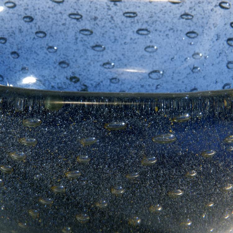 Bild 1 zu Objekt, Schale 'Sommerso a bollicine', um 1935, Carlo Scarpa, Venini & C., Murano, 149C 545