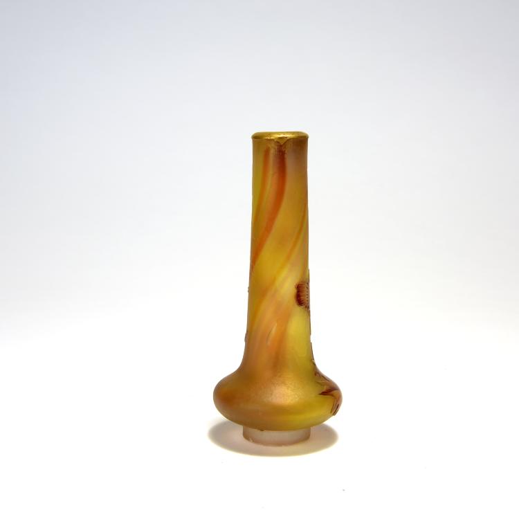 Bild 1 zu Objekt, Vase 'Chardons de Lorraine', 1897, Daum Fr&egrave;res, Nancy, 150B 114