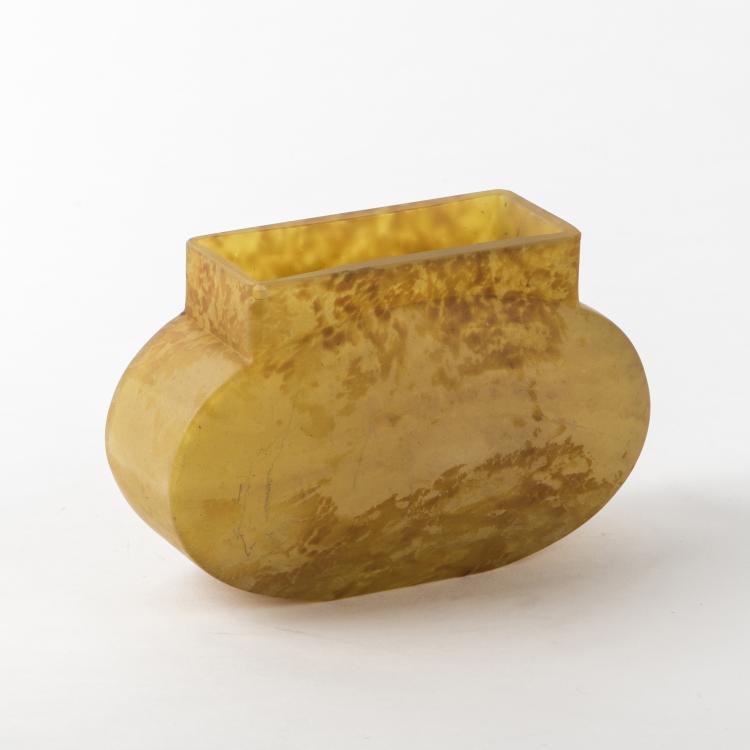 Bild 1 zu Objekt, Vase, 1910-15, Daum Fr&egrave;res, Nancy, 150B 145