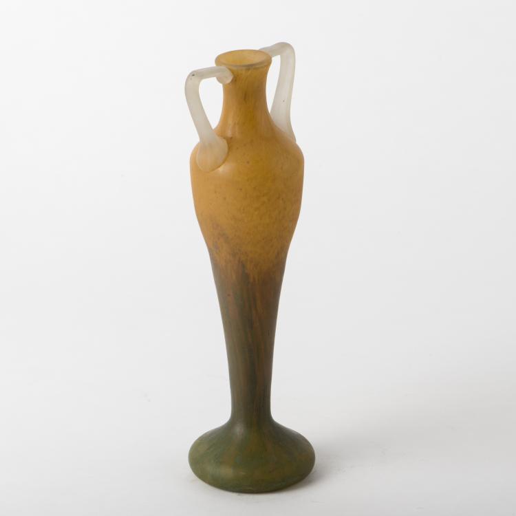 Bild 1 zu Objekt, Henkelvase, um 1910, Daum Fr&egrave;res, Nancy, 150B 148