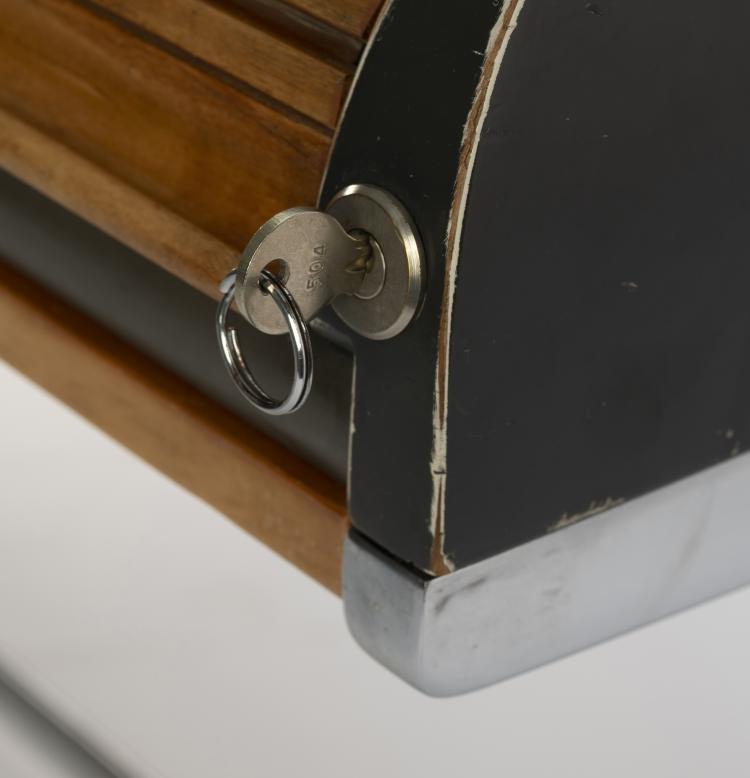 Bild 3 zu Objekt, Schreibtisch 'Action Office Rolltop Desk', 1967, George Nelson,Robert Propst, Vitra, Weil am Rhein, 149B 393