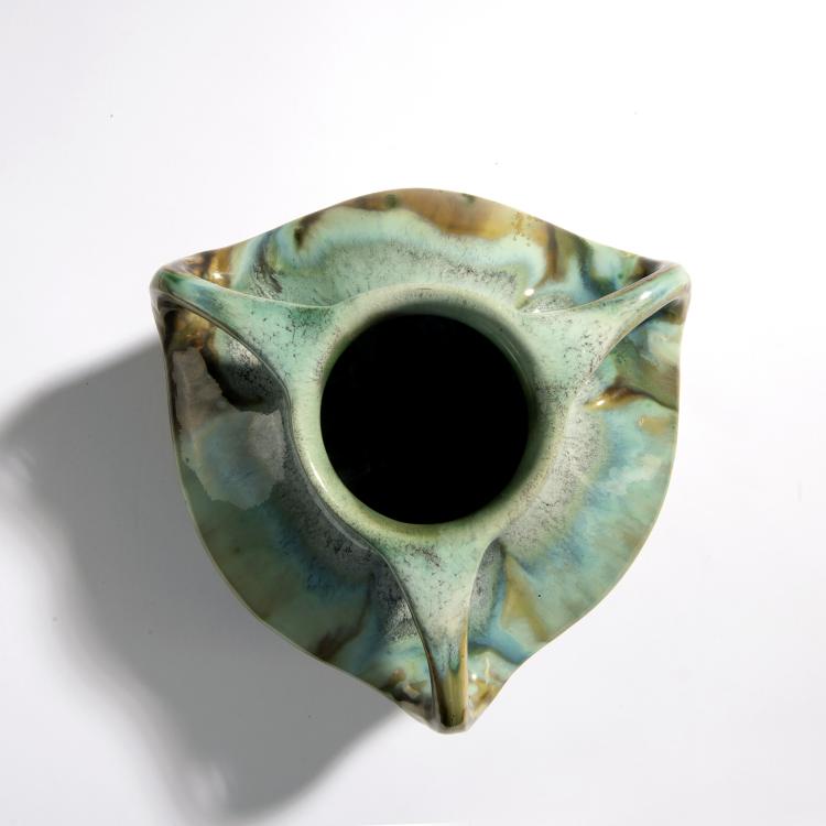 Bild 2 zu Objekt, Vase with handles '743', 1907/08, Henry van de Velde, Gebauer, Carl, B&uuml;rgel, 150B 509