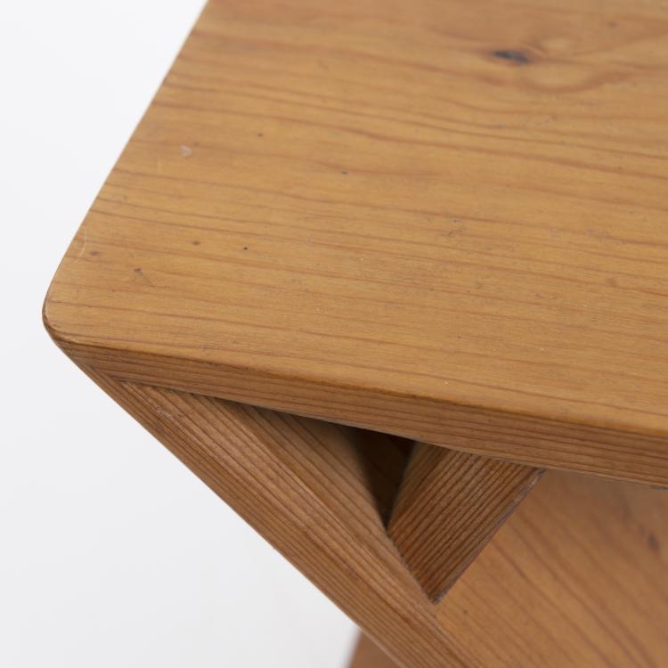 Bild 1 zu Objekt, Kinderstuhl 'ZigZag', 1932-34, Gerrit Rietveld (nach), Niederlande (zugeschrieben), 149B 308