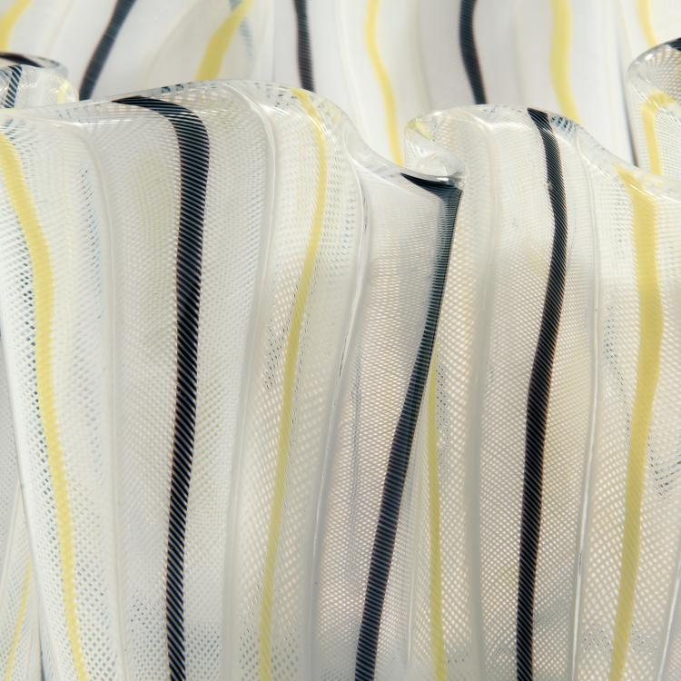 Bild 2 zu Objekt, 'Fazzoletto' vase, c. 1950, Fulvio Bianconi, Venini & C., Murano, 149C 569