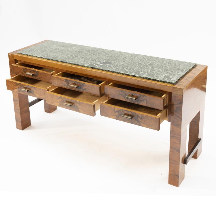 Bild 4 zu Objekt, Credenza, c. 1933, Michael Rachlis, Deutsche Werkst&auml;tten, Dresden-Hellerau, 150B 611