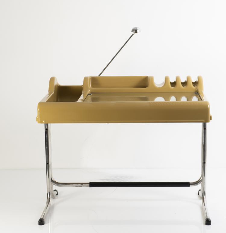Bild 2 zu Objekt, 'Orix' writing desk, 1970, Vittorio Parigi,Nani Prina, Molteni, Giussano, 149A 202
