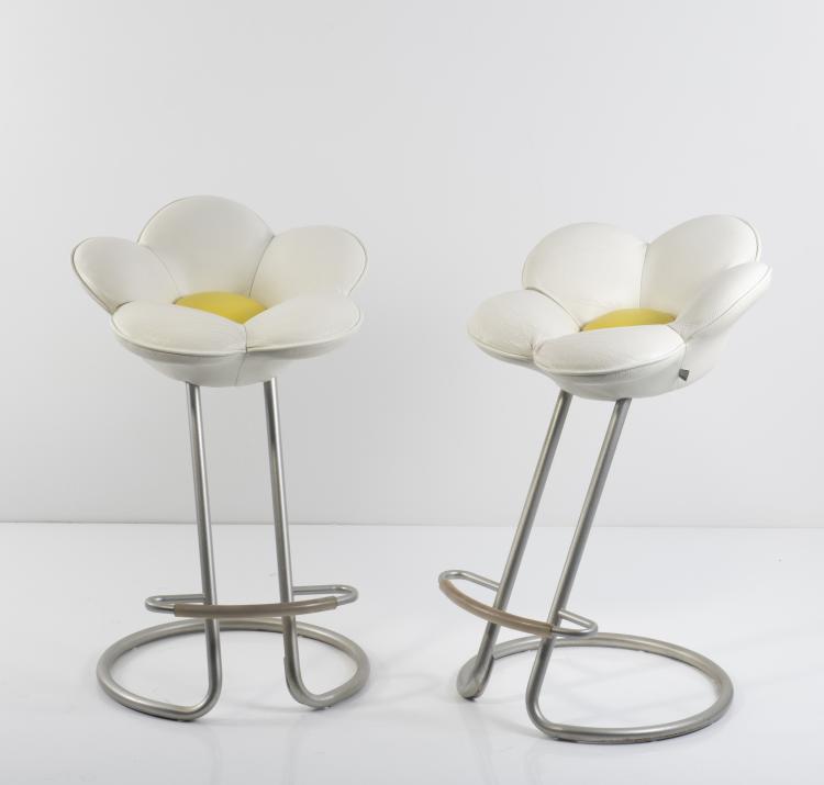 Bild 1 zu Objekt, Four 'Soshun Margherita' bar stools, 1990, Masanori Umeda, Edra, Mailand, 149B 507