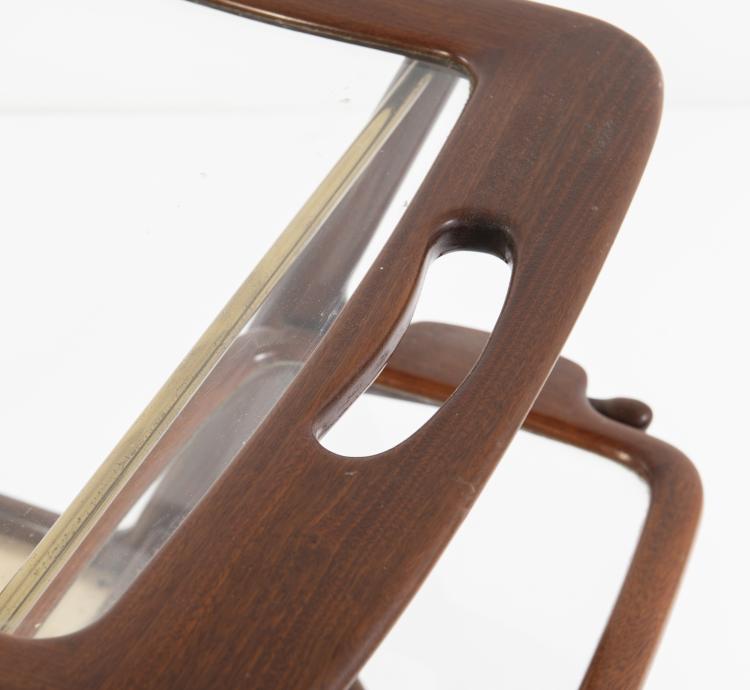Bild 2 zu Objekt, Serving cart, c. 1955, Cesare Lacca (attributed), Cassina, Mailand (zugeschrieben), 149A 66
