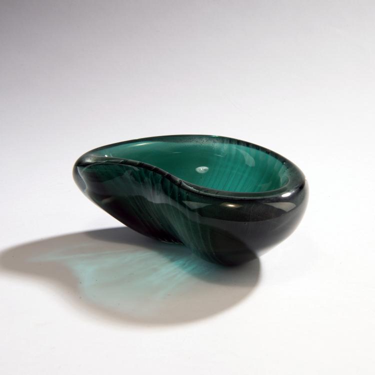 Bild 1 zu Objekt, 'Sommerso fumato' bowl, 1940, Alfredo Barbini, V.A.M.S.A, Murano, 149C 749