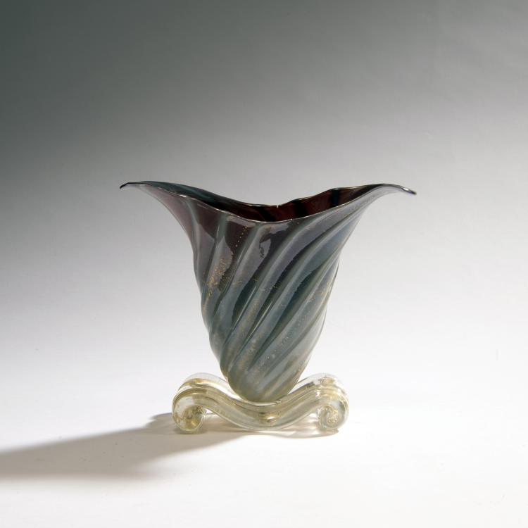 Bild 1 zu Objekt, 'Grigio oro' vase, c. 1936, Flavio Poli, Barovier Seguso & Ferro, Murano, 149C 668