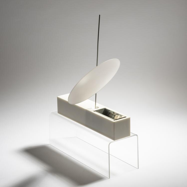 Hauptbild zu Objekt, 'ZeroOne' wall light, 1990, Ingo Maurer, Design M Ingo Maurer, M&uuml;nchen, 151A 132