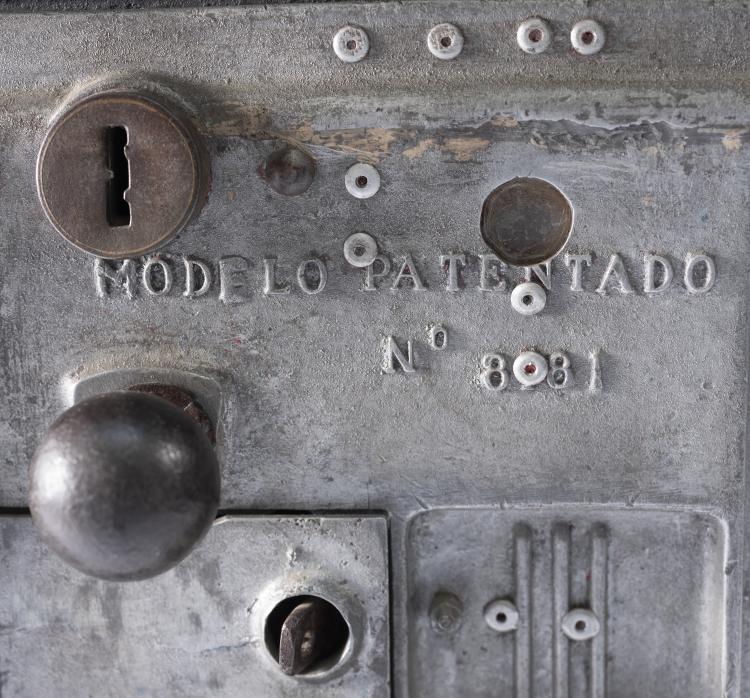 Bild 1 zu Objekt, 'La Cancha' table football, 1940s, Argentinien, 151B 281