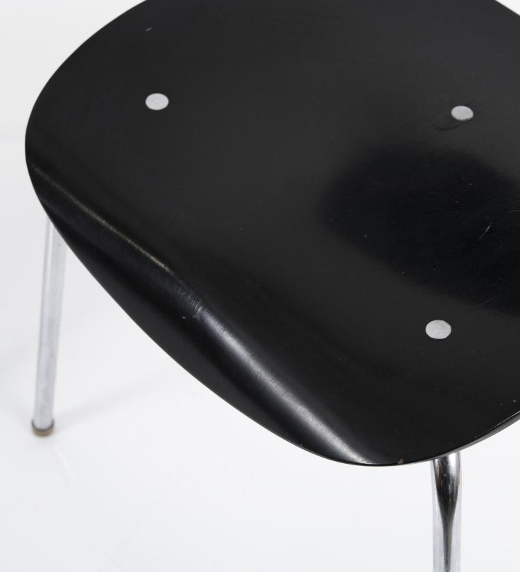 Bild 4 zu Objekt, Two chairs 'SE 68S', c. 1956, Egon Eiermann, Wilde & Spieth, Esslingen, 151A 107