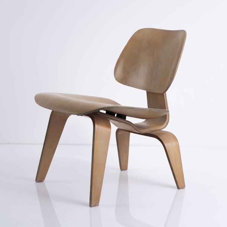 Bild 1 zu Objekt, Fr&uuml;her Sessel 'LCW' - 'Lounge Chair Wood', 1945/46, Evans Products, Gardena; Herman Miller, Zeeland., 149B 313