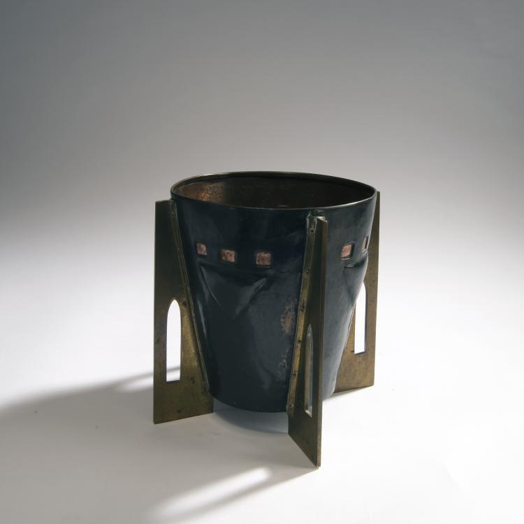 Bild 1 zu Objekt, &Uuml;bertopf, um 1900, M&uuml;nchen, 150B 422