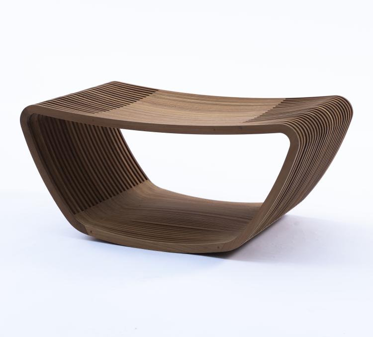 Bild 1 zu Objekt, Stool / side table 'Hula', 2000, Edward Barber,Jay Osgerby, Cappellini, Mailand, 151B 604