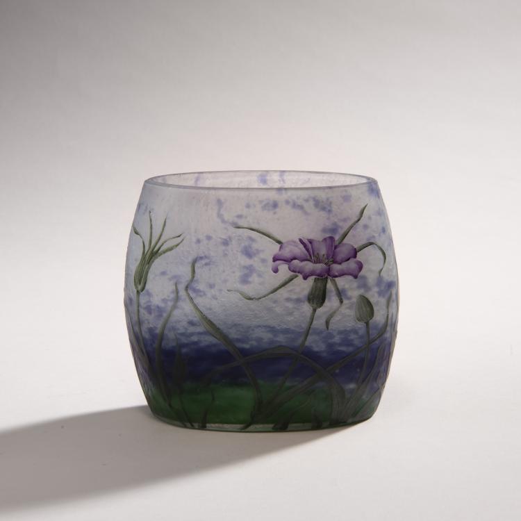 Bild 2 zu Objekt, 'Oeillets et Abeille' vase, 1905-10, Daum Fr&egrave;res, Nancy, 150B 135