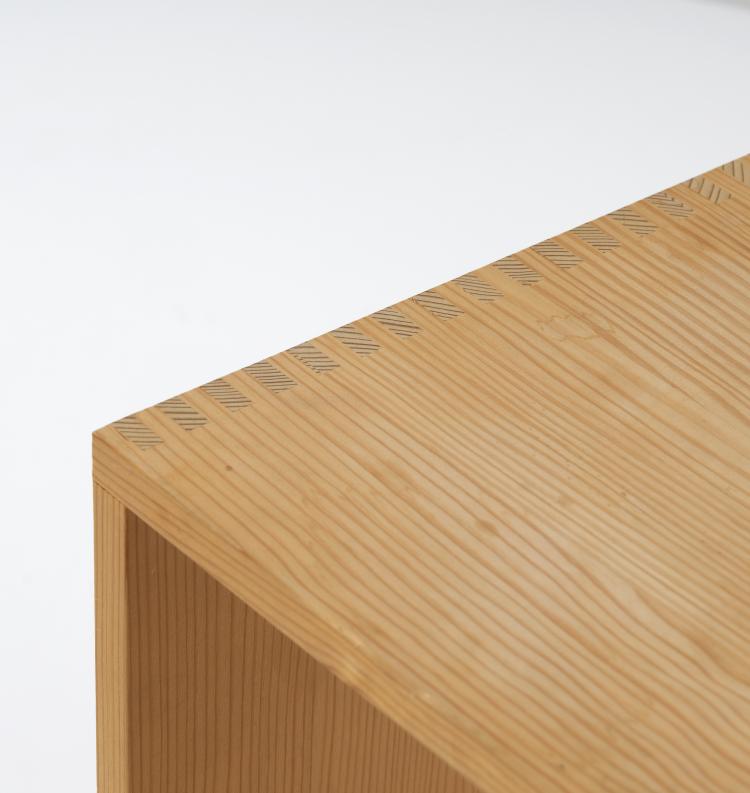 Bild 4 zu Objekt, 'Ulm stool', 1953, Max Bill,Hans Gugelot,Paul Hildinger, Kriens-Werkstatt f&uuml;r Behinderte, und M&ouml;belfabrik, Muotathal f&uuml;r Wohnbedarf AG Z&uuml;rich, 151B 310