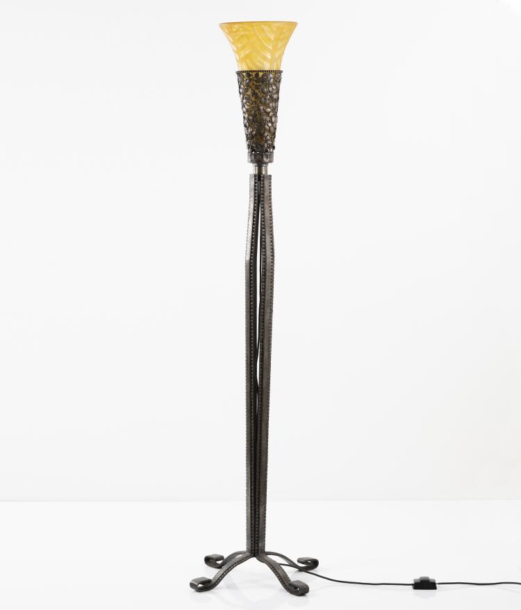 Hauptbild zu Objekt, Floor lamp, c. 1930, Daum Fr&egrave;res, Nancy, 150B 166