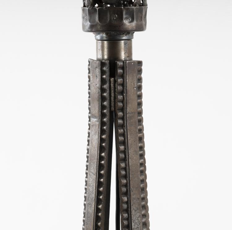 Bild 1 zu Objekt, Floor lamp, c. 1930, Daum Fr&egrave;res, Nancy, 150B 166