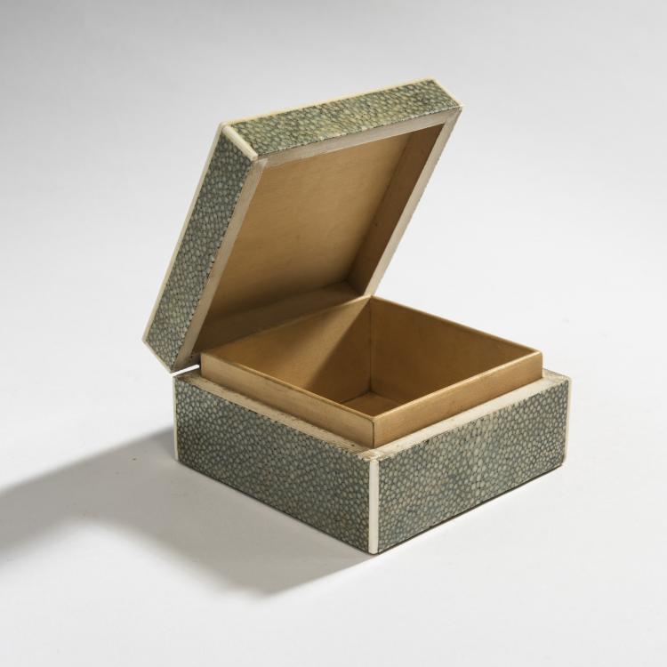 Bild 1 zu Objekt, Galuchat Jewellery Case, 1920s, Vickery, J. C., London, 150B 631