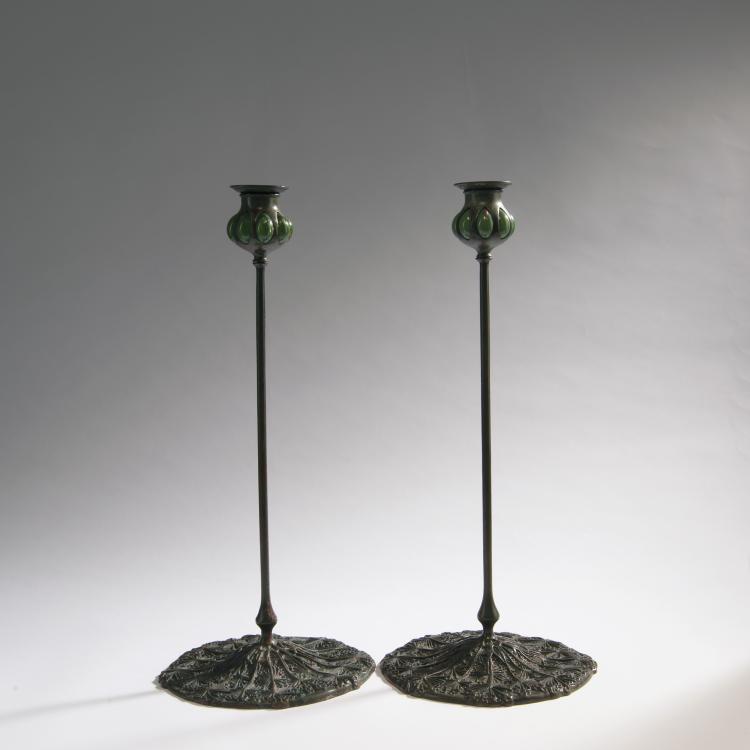 Hauptbild zu Objekt, Two 'Wild Carrot' candlesticks, 1906, Lillian Palm&eacute; (attributed), Tiffany Studios, New York, 150B 430