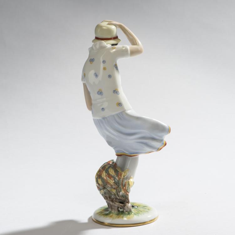 Bild 1 zu Objekt, 'Girl in the Storm', 1926, Ida Schwetz-Lehmann, Augarten, Wien, 150B 553