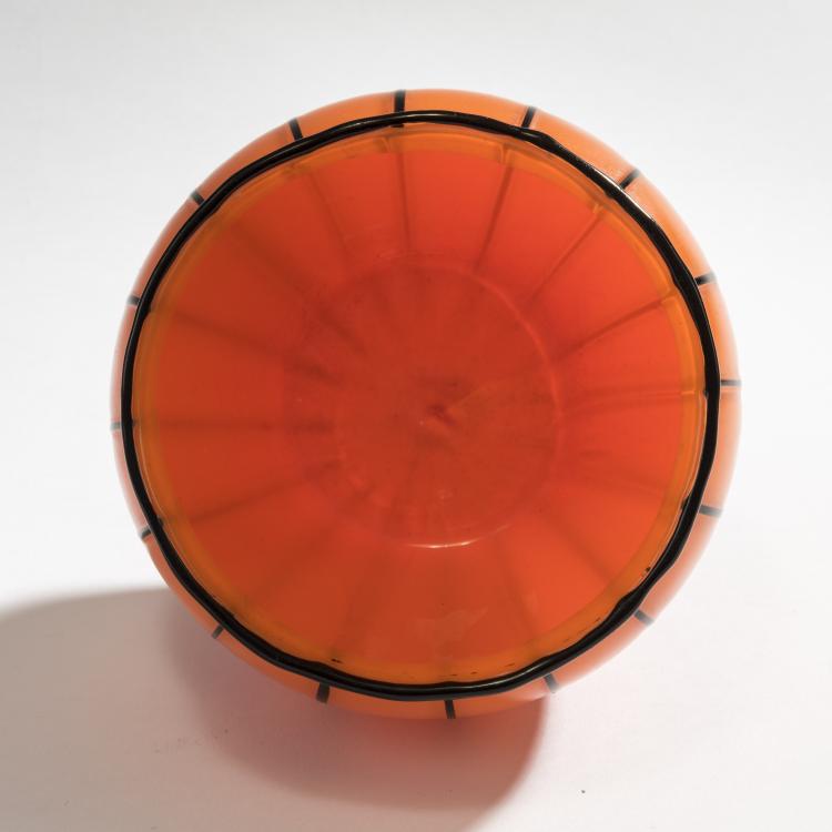 Bild 1 zu Objekt, Vase 'Tango', um 1915, L&ouml;tz Wwe., Klosterm&uuml;hle, 150B 305