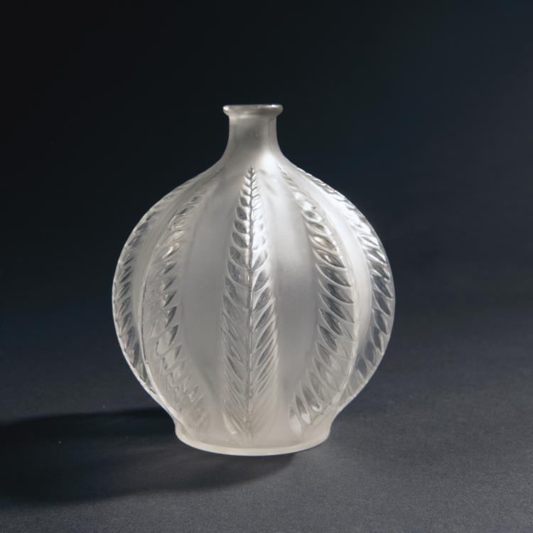 Hauptbild zu Objekt, 'Malines' vase, 1924, Ren&eacute; Lalique, Lalique, Ren&eacute;, Wingen-sur-Moder, 150A 33