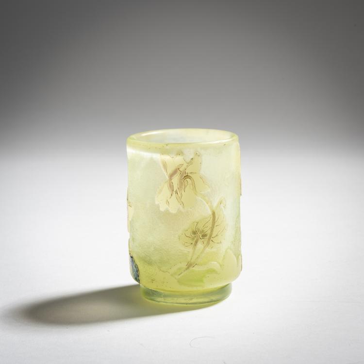 Hauptbild zu Objekt, Vase mit K&auml;fern, um 1898, Gall&eacute;, Emile, Nancy, 153B 204