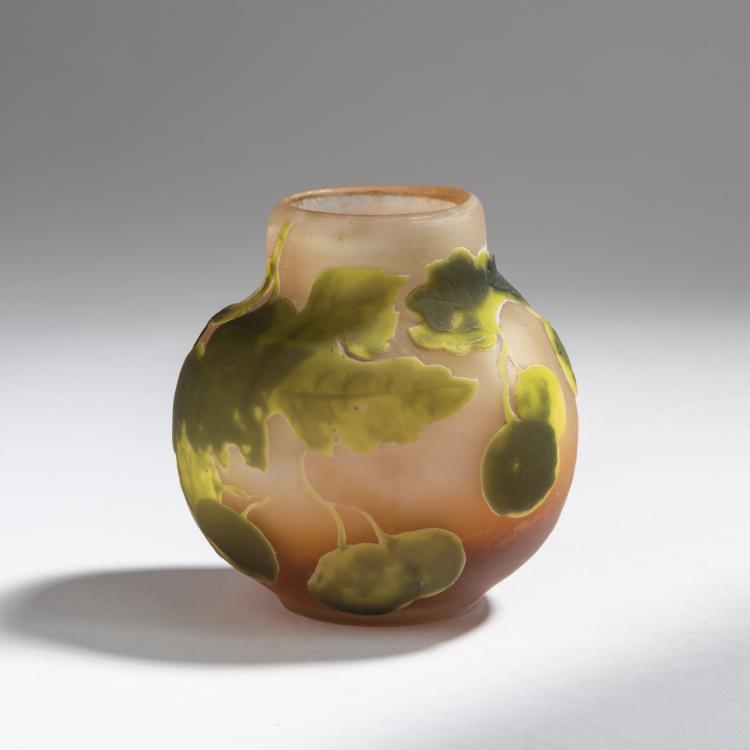 Hauptbild zu Objekt, 'Platane' vase, 1902-03, Emile Gall&eacute;, Gall&eacute;, Emile, Nancy, 153B 209