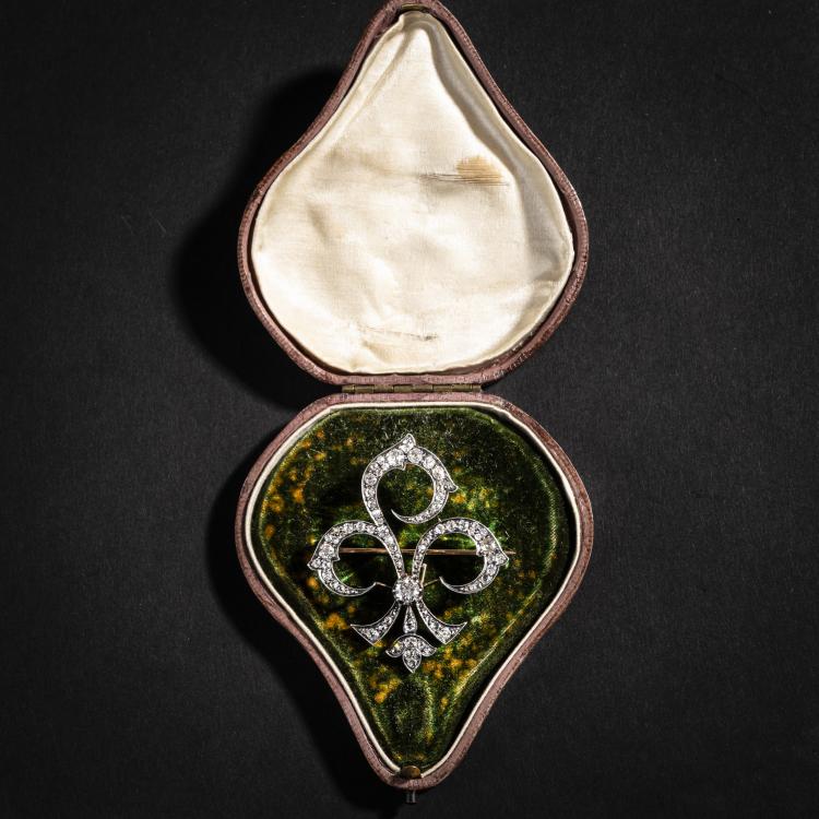 Bild 3 zu Objekt, Brooch / pendant, c. 1900, Frankreich, 154C 303