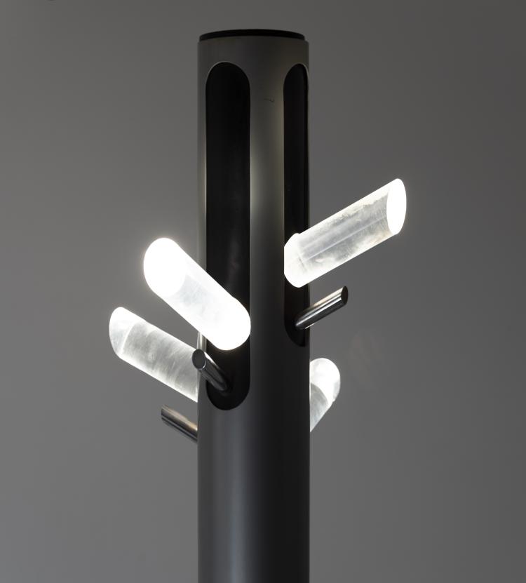 Bild 3 zu Objekt, Illuminated coat rack 'Toti', 1970s, Giorgio Ponti,Gianfranco Mariani,Piero Legrottaglie, Rimadesio, Giussano, 151B 511