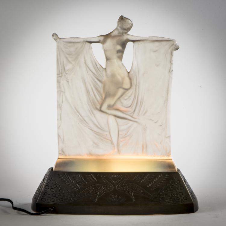 Bild 5 zu Objekt, 'Suzanne' table light, 1925, Ren&eacute; Lalique, Lalique, Ren&eacute;, Wingen-sur-Moder, 150A 36